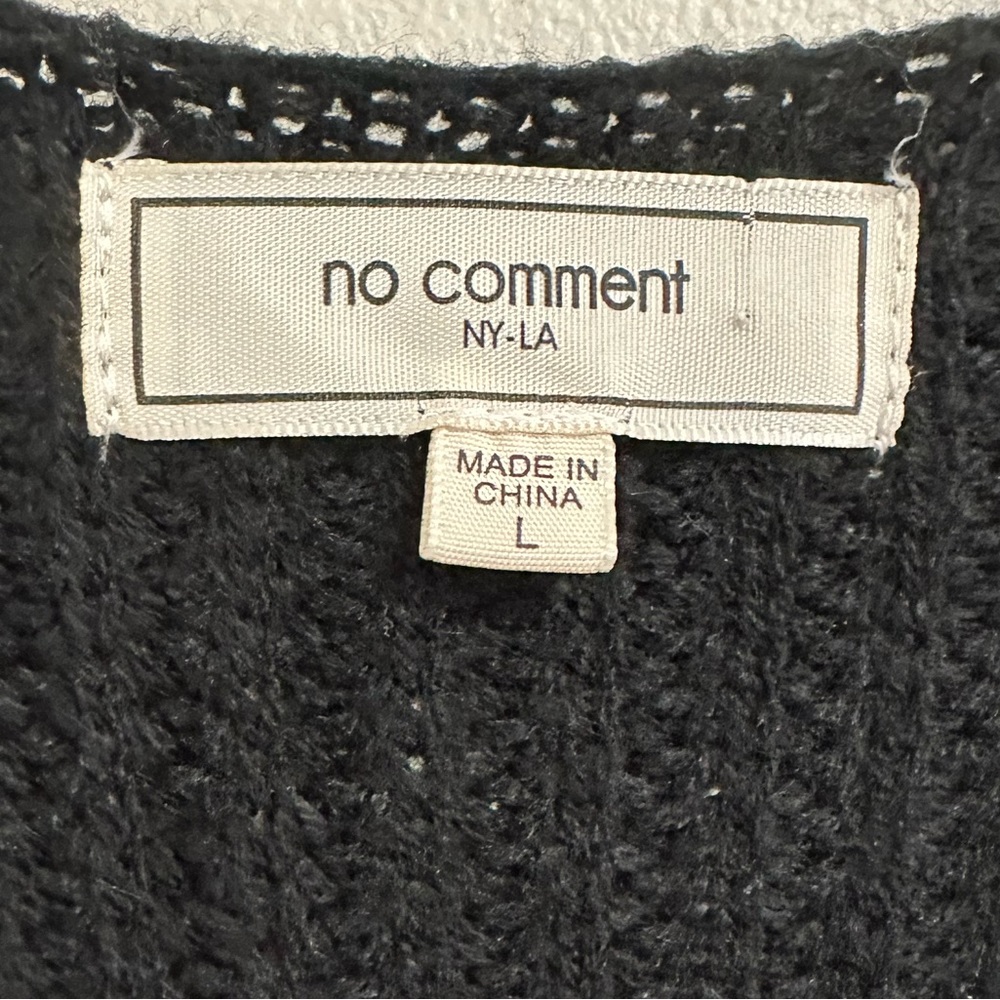 Black white and tan cropped sweater - Picture 3 of 3